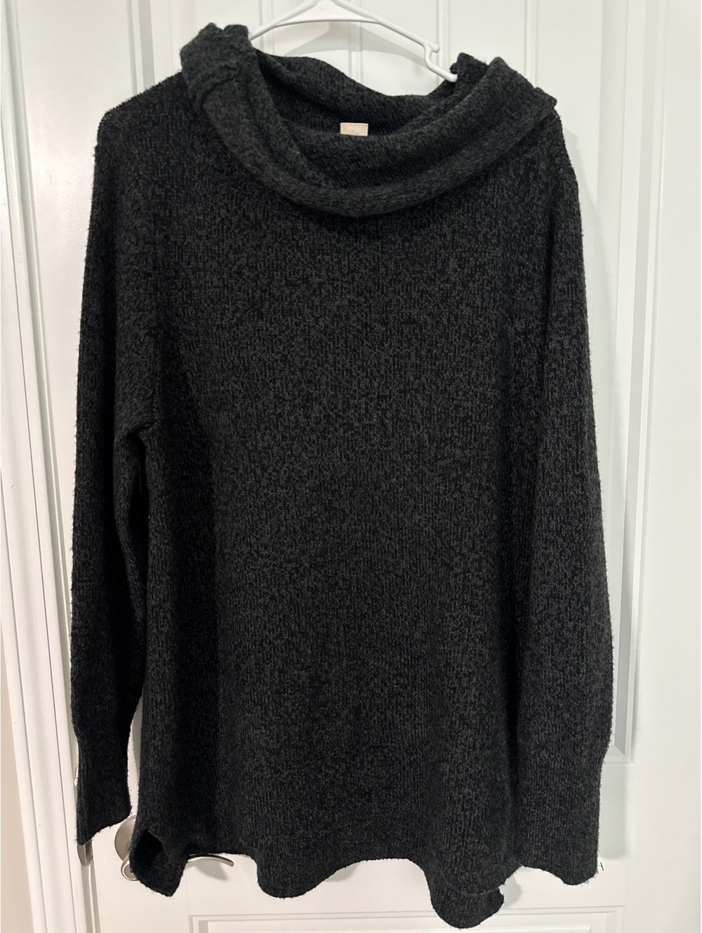 DKNY Jeans Women's XL‎ Black Gray Knit Sweater Tunic with Cowl Neck